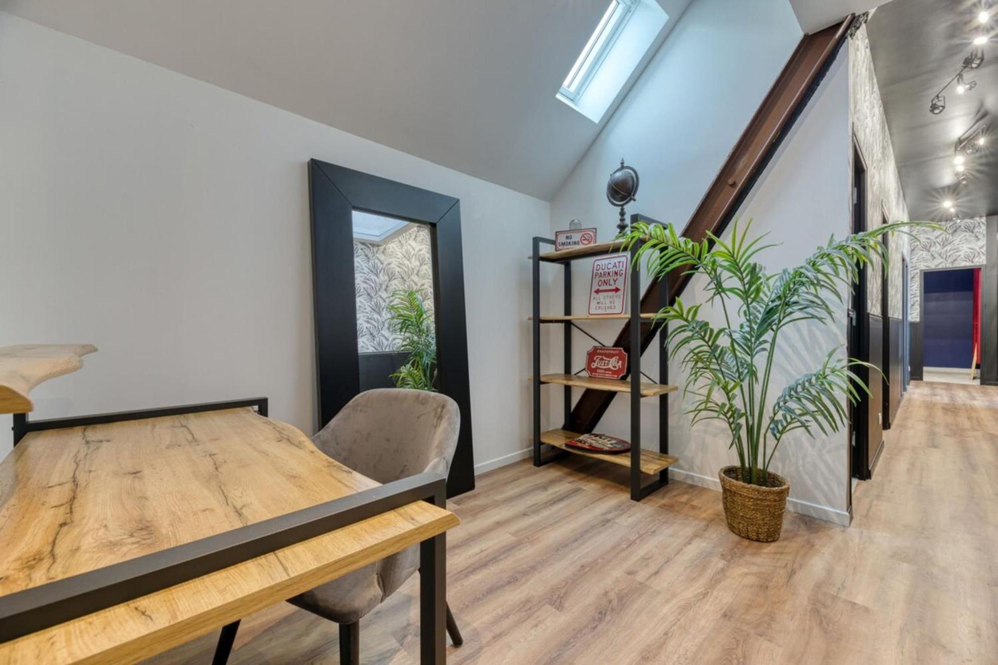 Jonathan Appartement Avec Place De Parking Ruan Exterior foto
